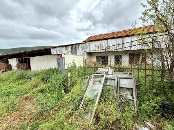 Продава къща, с. присово, област велико търново
