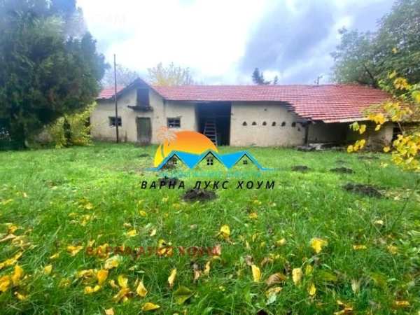 Продава къща, с. царевци, област варна