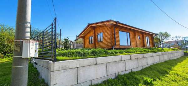 Продава къща, с. близнаци, област варна