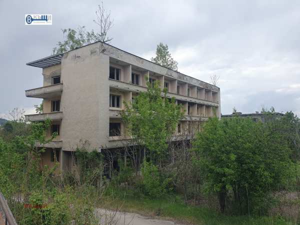 Продава бизнес имот, гр. горна оряховица, област велико търново