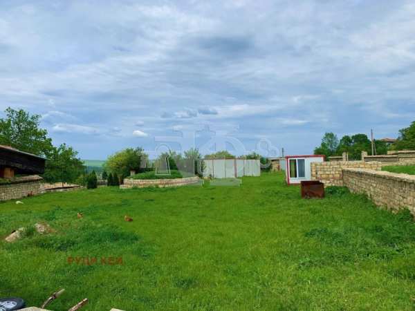 Продава парцел, с. петров дол, област варна