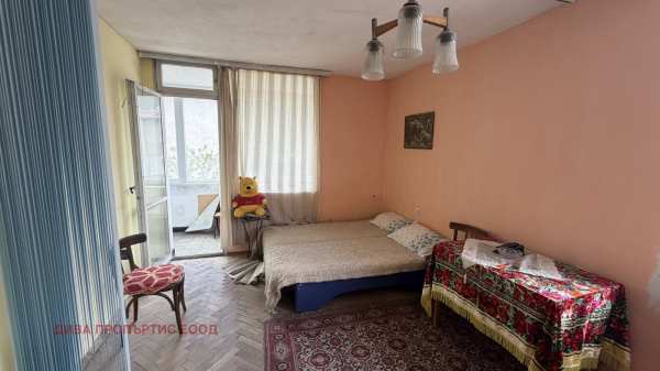 Продава 3-стаен, гр. самоков, област софия област