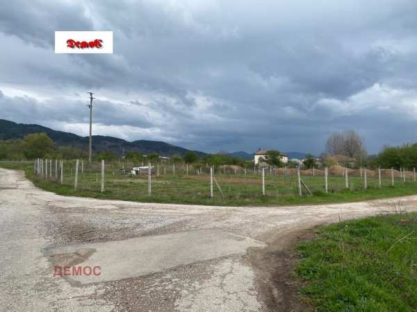 Продава парцел, с. разлив, област софия област