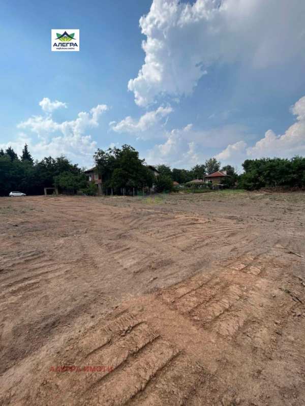 Продава парцел, с. виноградец, област пазарджик