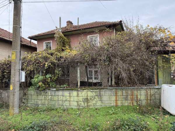 Продава къща, с. самоводене, област велико търново