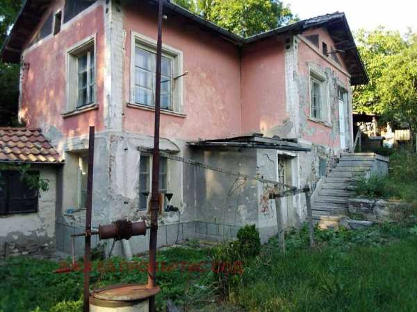 Продава къща, с. расник, област перник