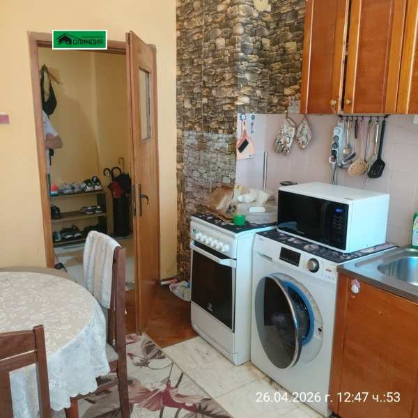 Продава 3-стаен, гр. враца, център