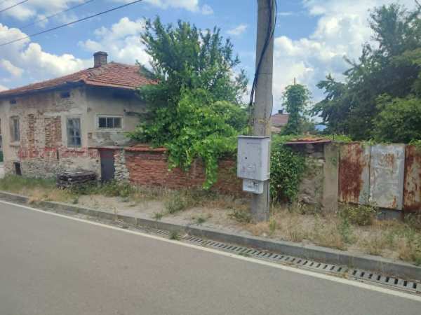 Продава къща, с. костенец, област софия област
