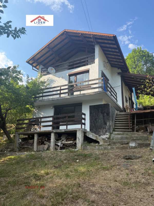 Продава къща, с. кръвеник, област габрово