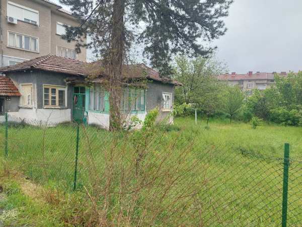 Продава къща, гр. полски тръмбеш, област велико търново