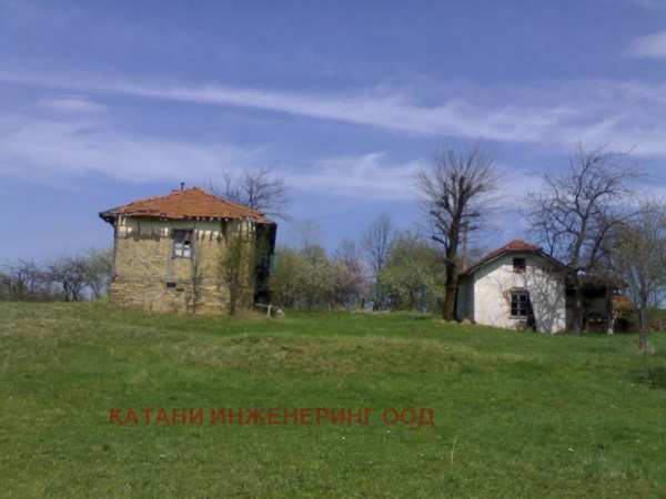 Продава парцел, гр. ябланица, област ловеч