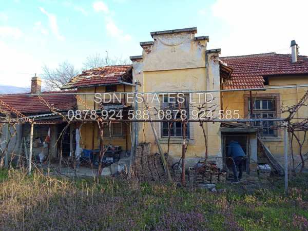 Продава къща, гр. казанлък, област стара загора