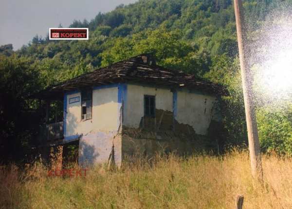 Продава  къща с. Скандалото, област Ловеч
      36 кв.м