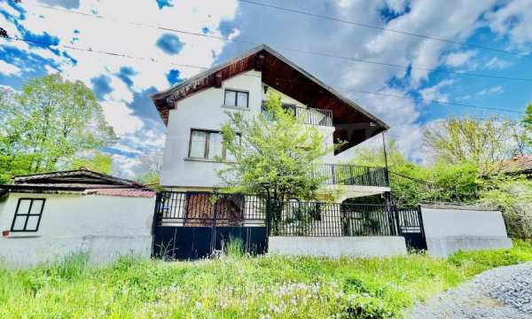 Продава къща, гр. елена, област велико търново