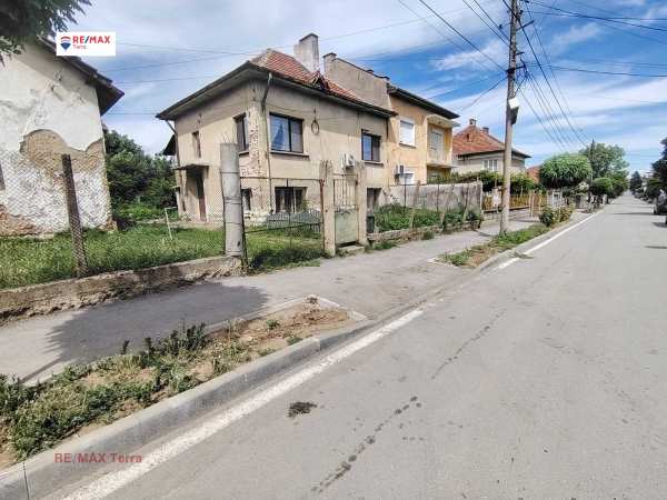 Продава къща, гр. бяла слатина, област враца