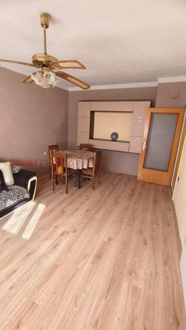 Продава 2-стаен, гр. добрич, жп гара