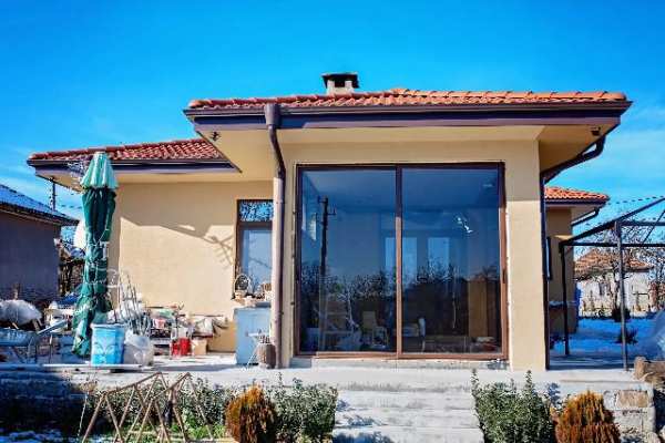 Продава къща, с. драгановци, област габрово