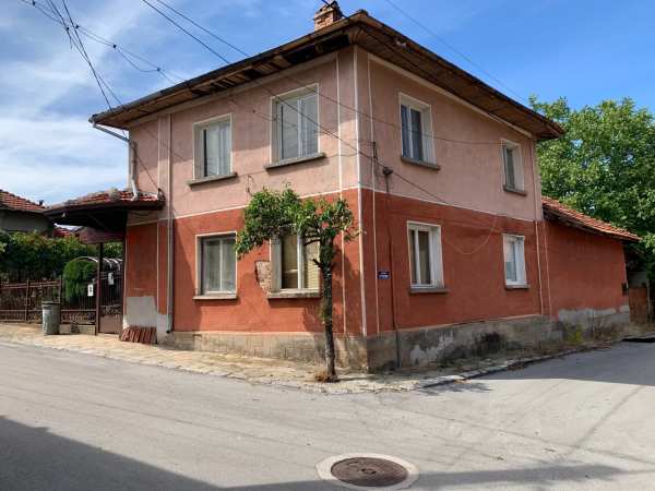 Продава къща, с. лесидрен, област ловеч
