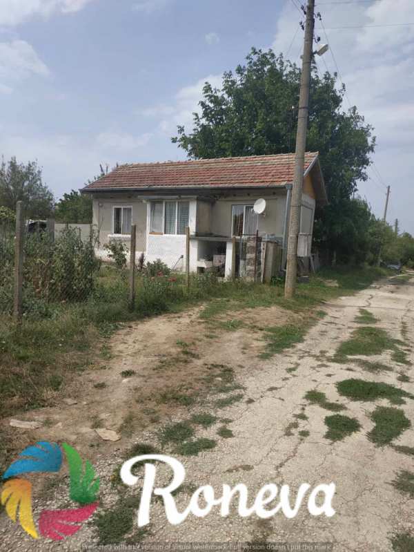 Продава къща, с. водица, област варна