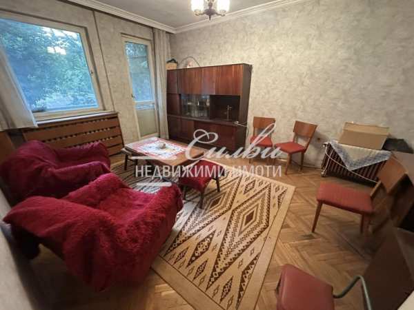Продава 4-стаен, гр. търговище, център