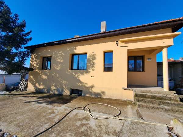 Продава къща, гр. долна митрополия, област плевен