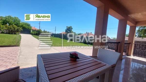 Продава къща, гр. каблешково, област бургас