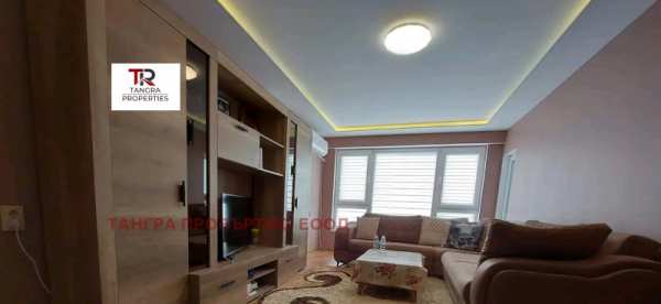 Продава  3-стаен гр. Радомир, област Перник
      88 кв.м
