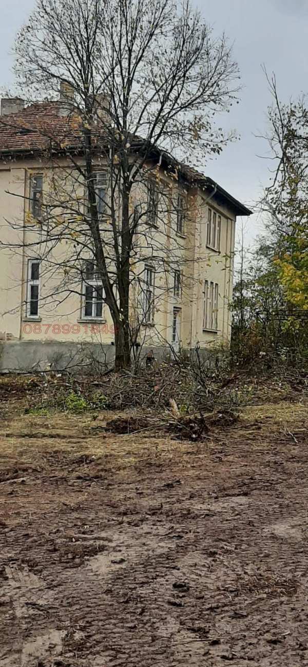 Продава бизнес имот, с. медово, област стара загора