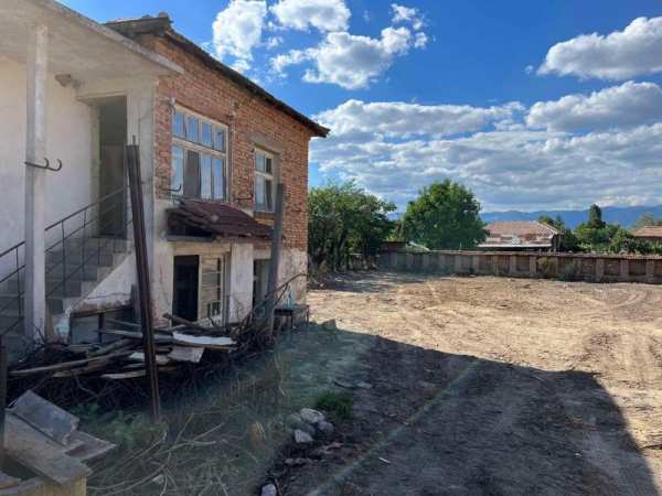 Продава къща, с. каравелово, област пловдив