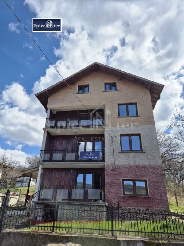 Продава къща, с. люлин, област перник