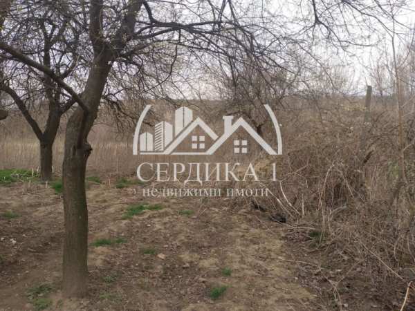 Продава парцел, с. крайници, област кюстендил