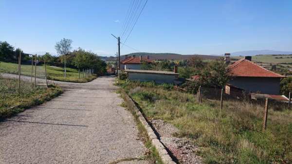 Продава парцел, с. горна малина, област софия област