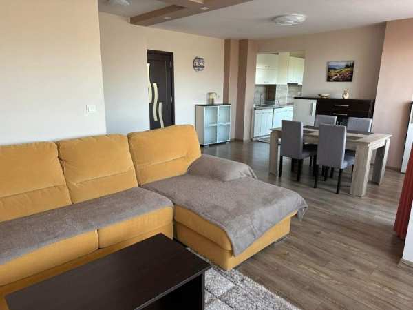 Продава  многостаен град Стара Загора, Била
      260 кв.м