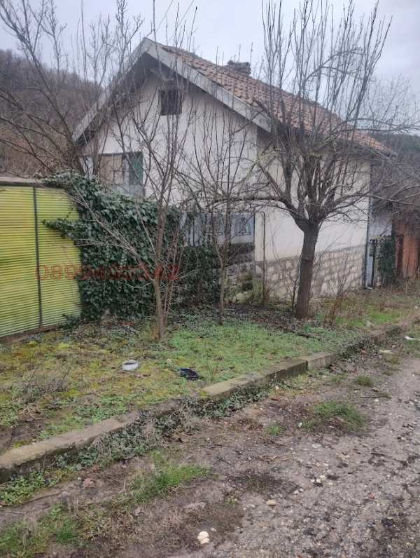 Продава къща, с. нисово, област русе