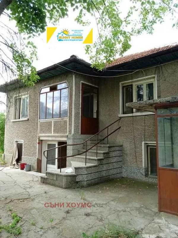 Продава къща, с. раданово, област велико търново