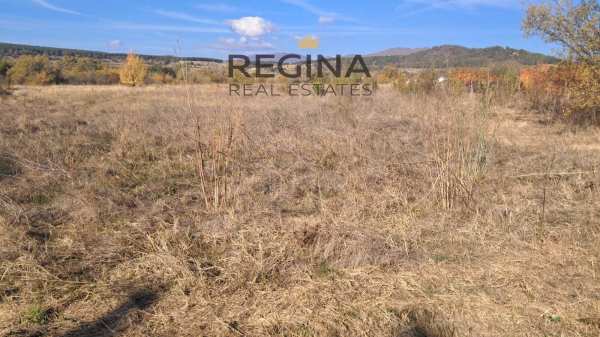 Продава парцел, гр. хисаря, област пловдив