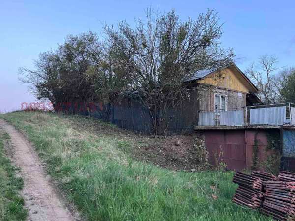 Продава  вила с. Кондофрей, област Перник
      47 кв.м