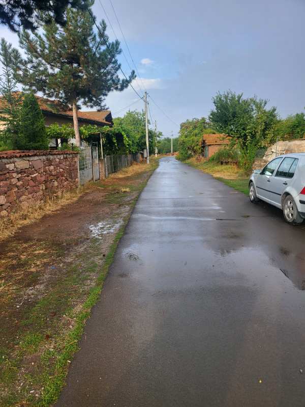 Продава парцел, с. ноевци, област перник