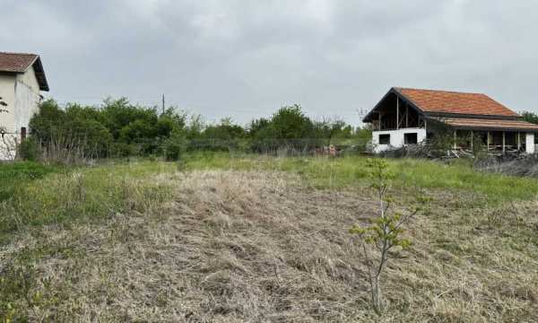 Продава парцел, с. ливада, област бургас