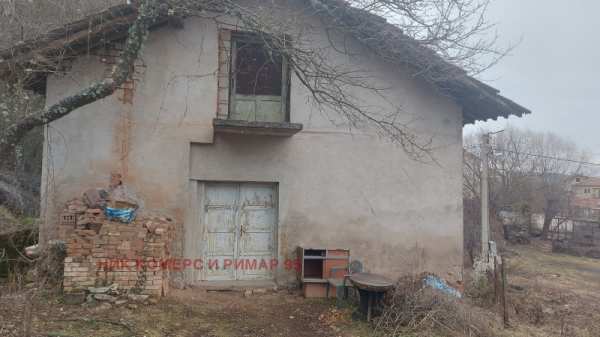 Продава пром. помещение, с. ноевци, област перник