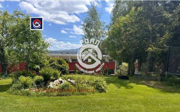 Продава хотел, с. скобелево, област пловдив