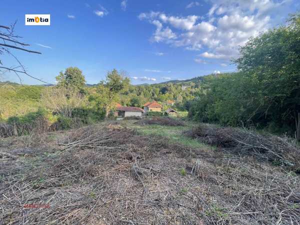 Продава парцел, с. голяма желязна, област ловеч