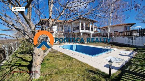 Продава къща, гр. ахелой, област бургас