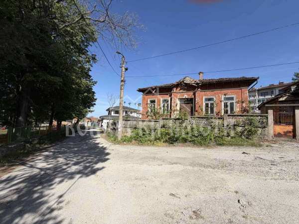 Продава парцел, гр. лясковец, област велико търново