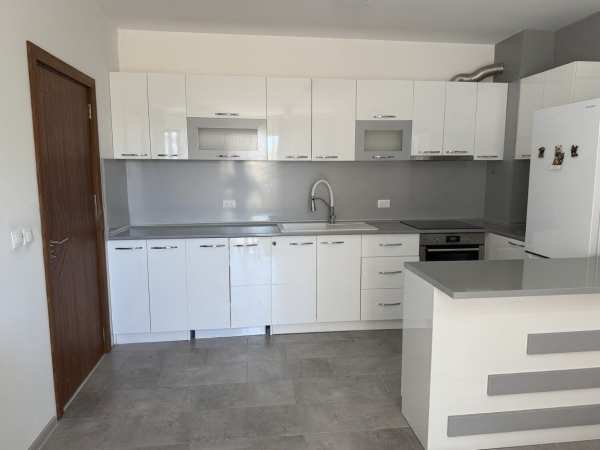 Продава 2-стаен, гр. софия, малинова долина