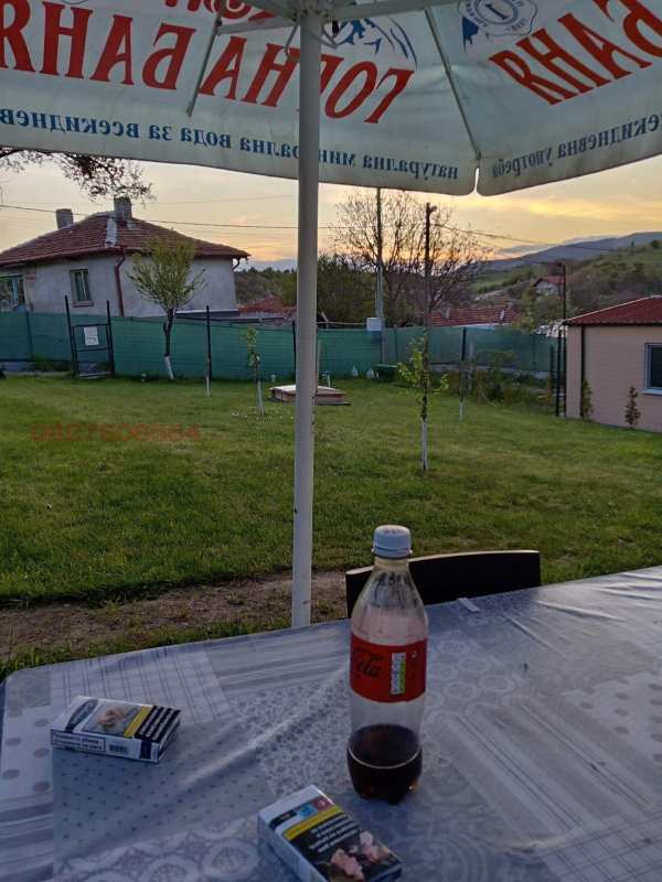 Продава парцел, с. големо бучино, област перник