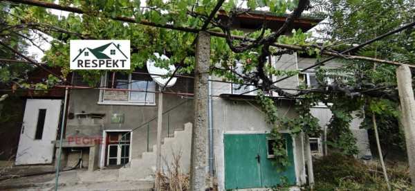 Продава  къща с. Дълбоки, област Стара Загора
      63 кв.м