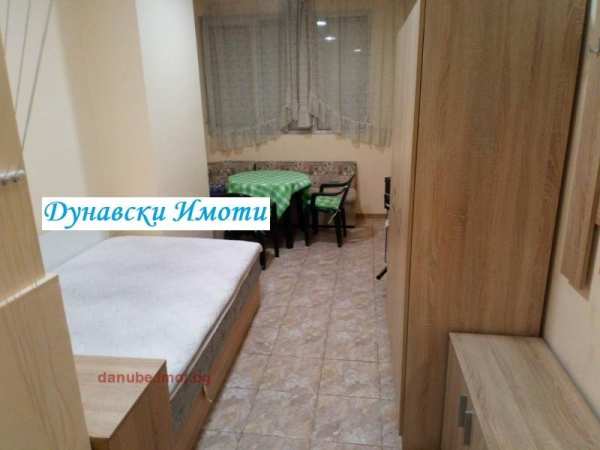 Дава под наем 1-стаен, гр. русе, широк център