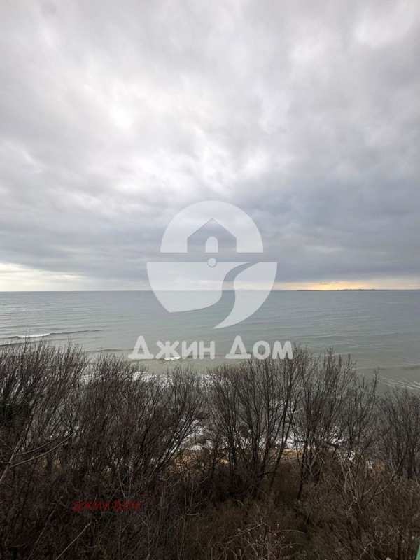 Продава 3-стаен, гр. свети влас, област бургас