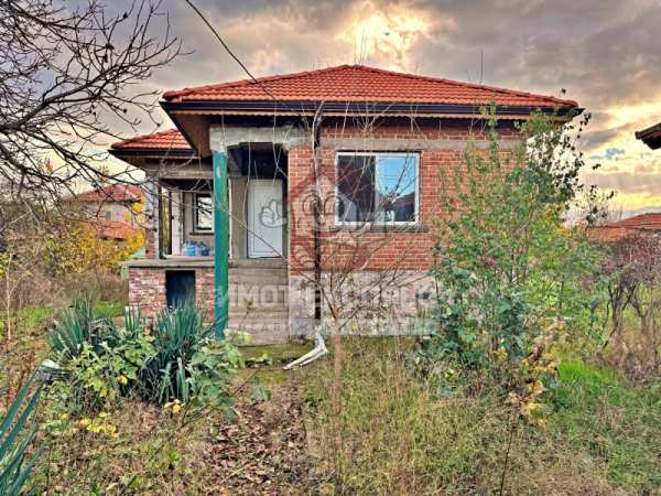 Продава къща, с. дълбок извор, област пловдив